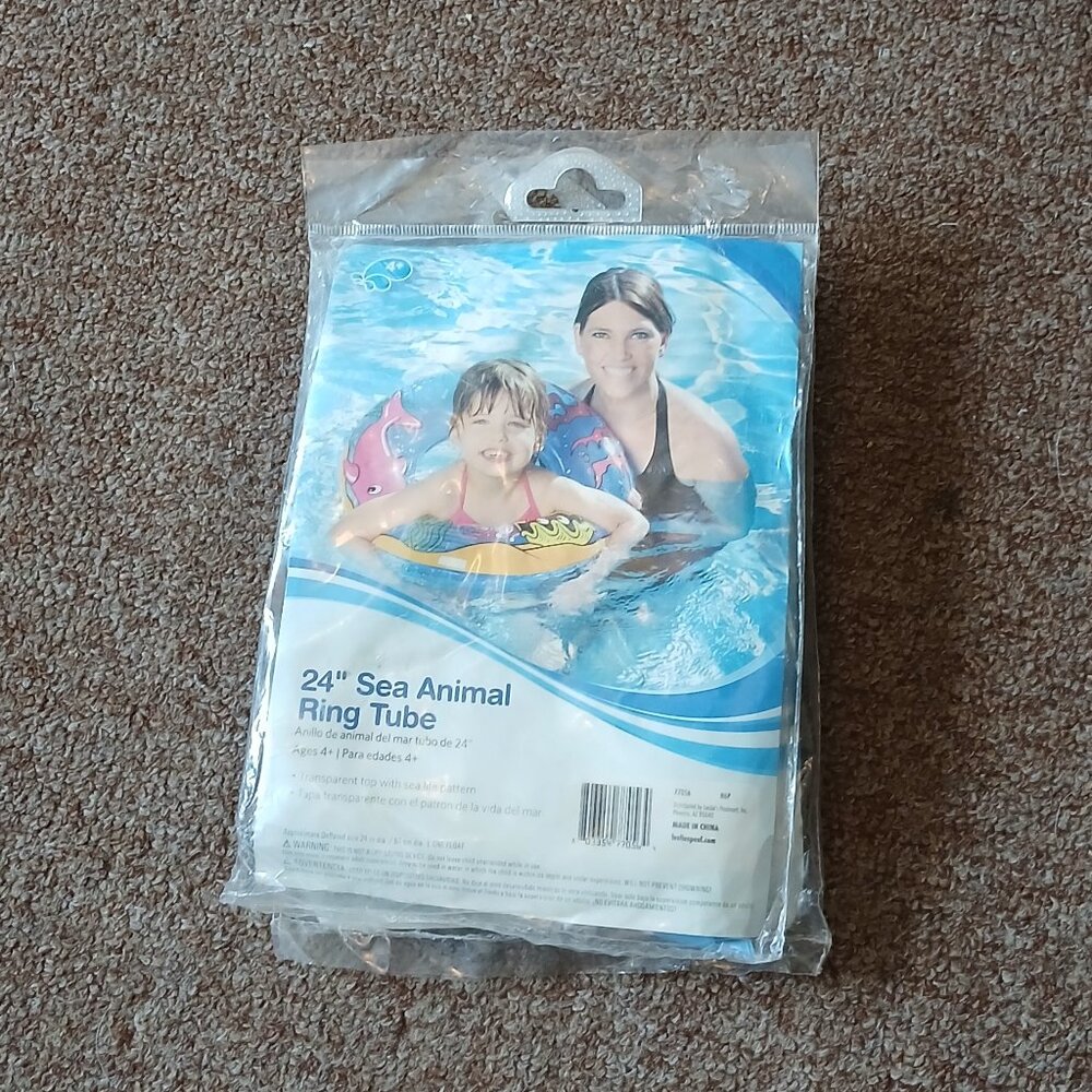 24" Sea Animal Ring Tube for Swimming - Picture 1 of 2